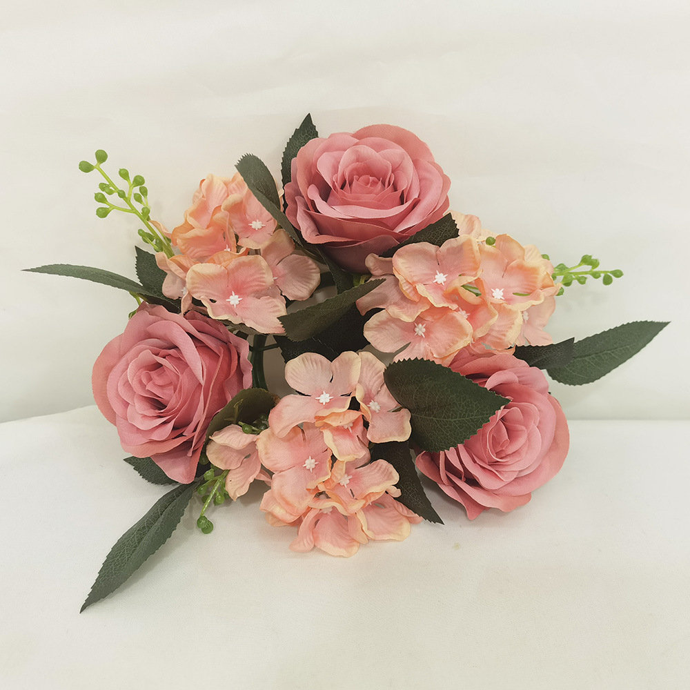 Guirlande de roses réalistes,  - Luxury Candle Supplies Usa avis et prix